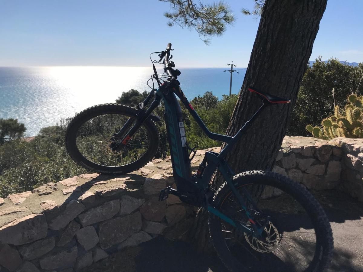 Bike&Boat Argentario Hotel Porto Santo Stefano  Zewnętrze zdjęcie
