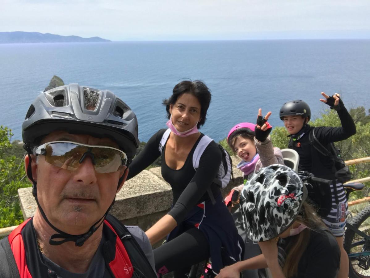 Bike&Boat Argentario Hotel Porto Santo Stefano  Zewnętrze zdjęcie